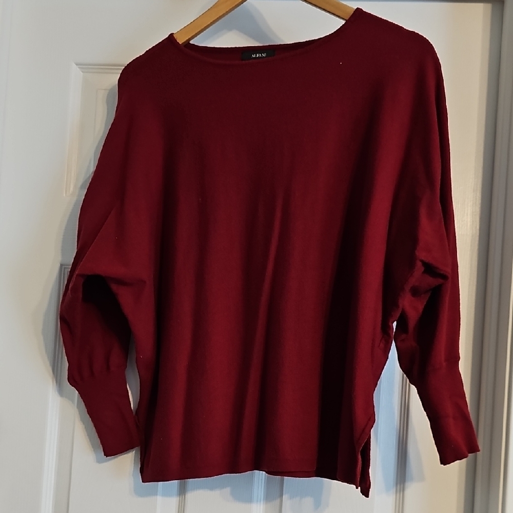 Alfani Women's Crew Neck Sweater - Burgundy